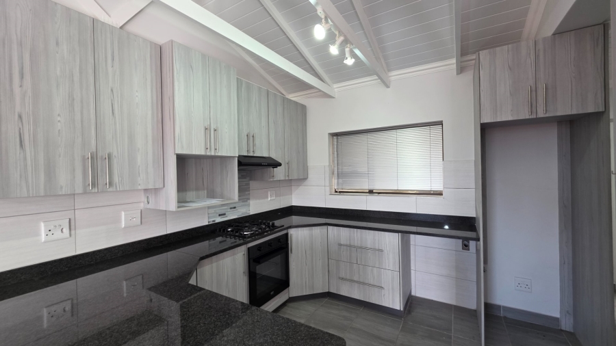 3 Bedroom Property for Sale in Seemeeu Park Western Cape